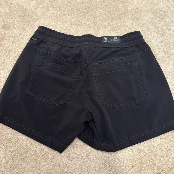 Kuhl Women's Vantage Short 4" Inseam Black XS NWT - Picture 2 of 2